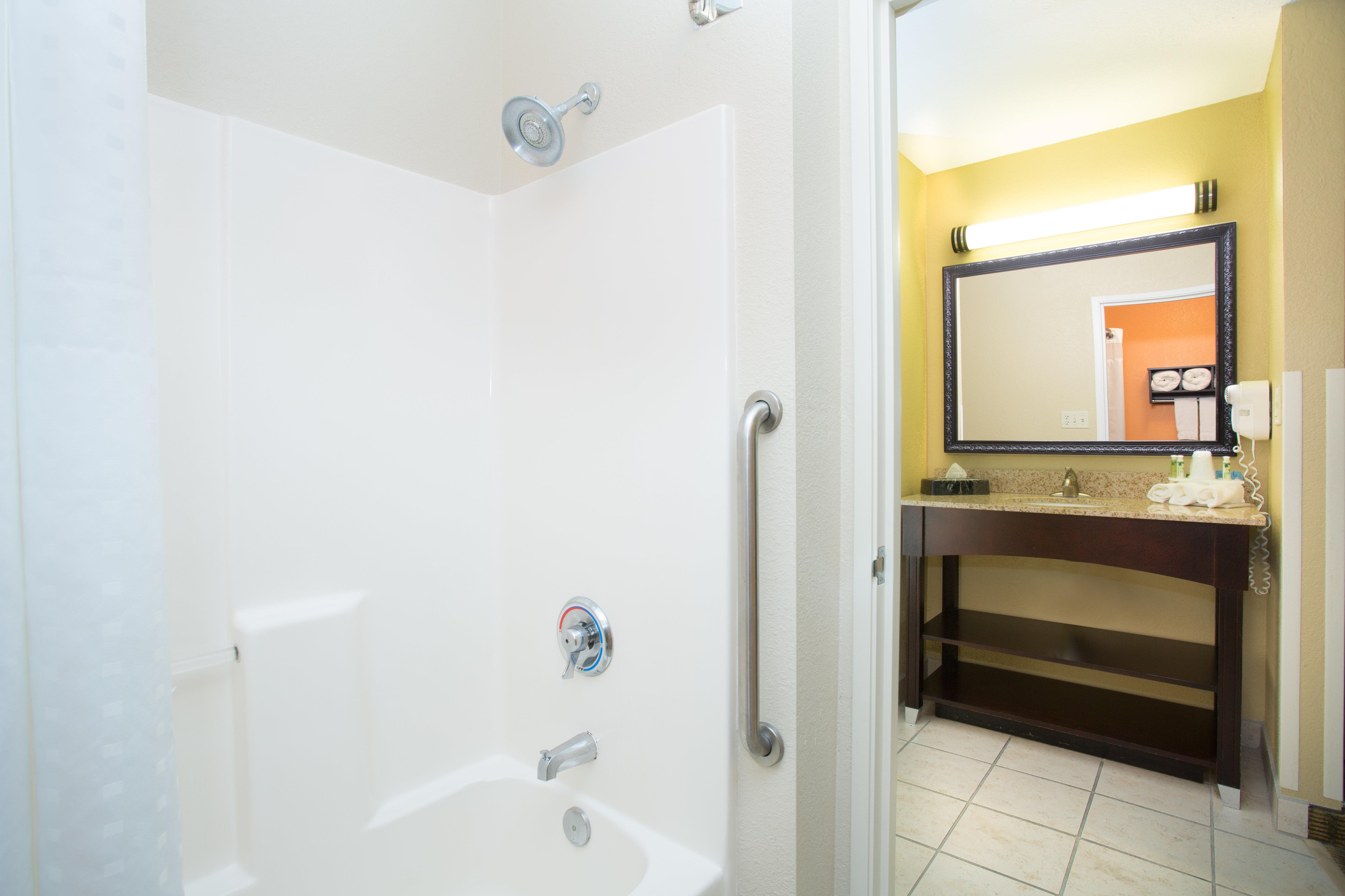 Holiday Inn Express Hotel & Suites Lexington By Ihg Екстериор снимка